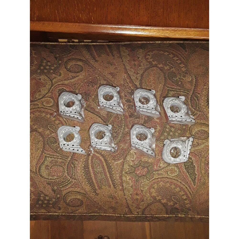 Ceramic napkin rings 8 piece Bird